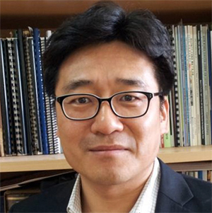 Prof. Myeong Hee Moon Prof. Myeong Hee Moon